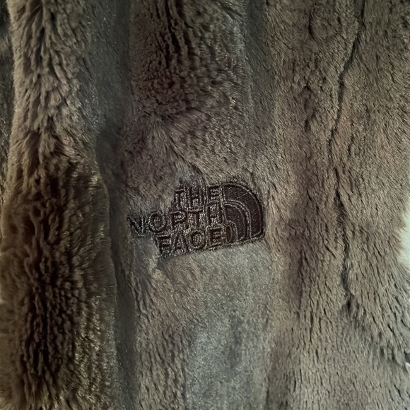 North Face Vest Women’s Medium - Picture 3 of 4